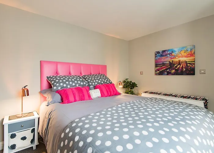 Pier View - Beautiful Sea View Apartment In Deal